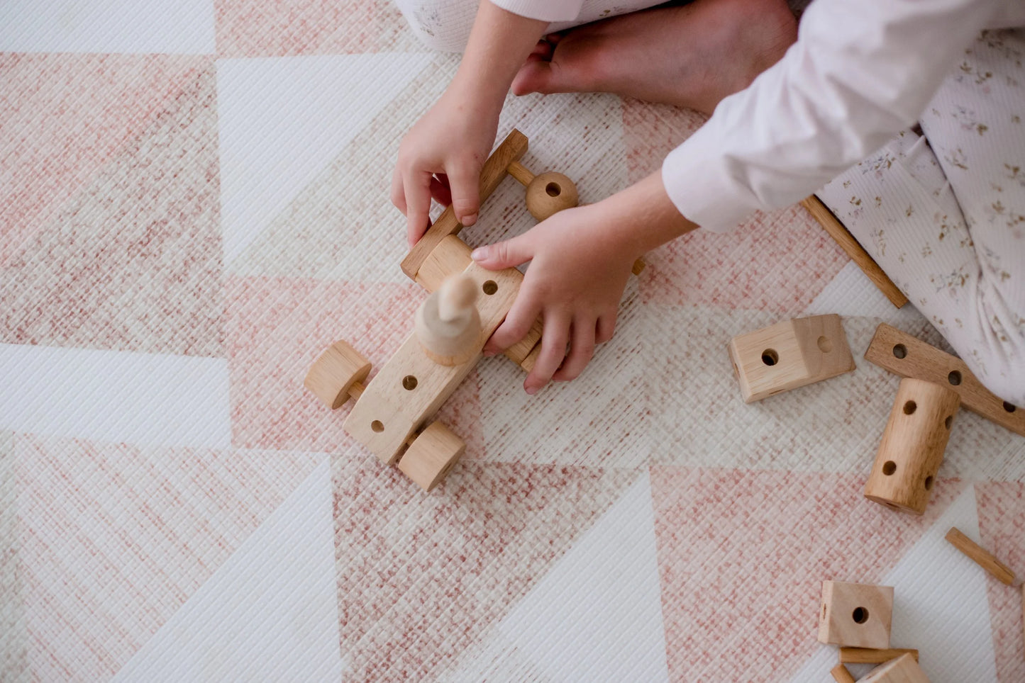 Natural Wood Construction Set